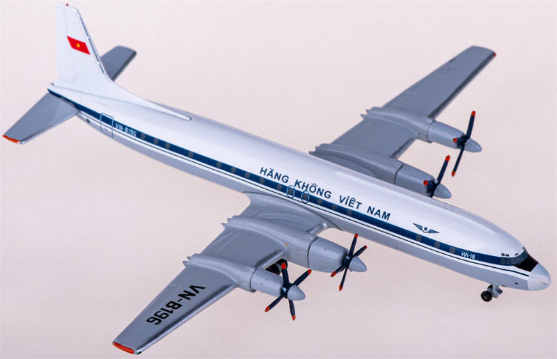 AeroClassics Vietnam Airlines for Ilyushin Il-18 VN-B196 1:400 Airplane Pre-built  Airliner Model Display