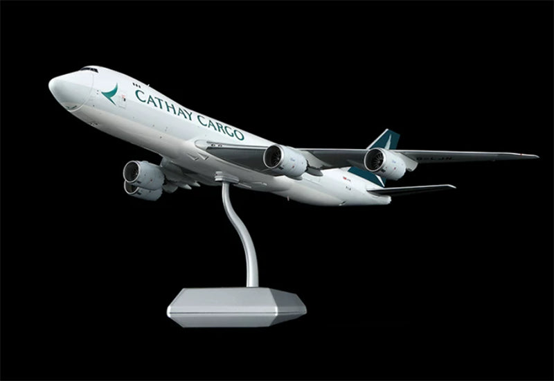 SQ Wings 1:200 Cathay Cargo Boeing 747-8 B-LJN  DIECAST Model