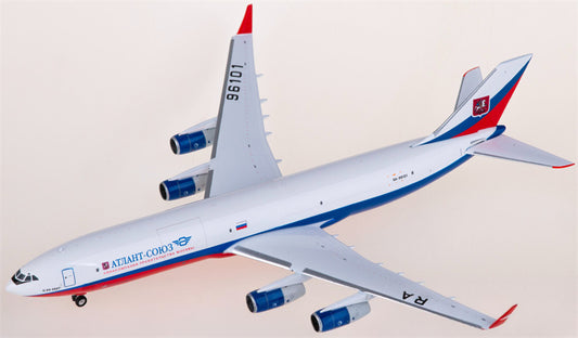 Phoenix Atlant-Soyuz Airlines Ilyushin IL-96-400T RA-96101 1:400 Diecast Model view 1