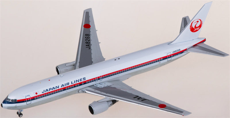 Phoenix Japan Airlines Boeing 767-300ER JA8268 1:400 Diecast Model view 3