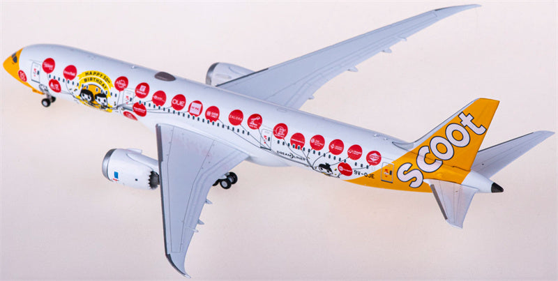 NG models Scoot Boeing 787-9 9V-OJE 1:400 Diecast Model view 3
