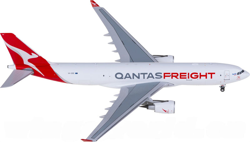 NG Models Qantas Freight Airbus A330-200P2F VH-EBE 1:400 Diecast Model view 2