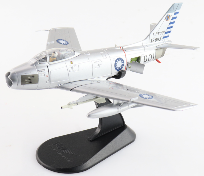 HOBBYMASTER ROCAF F-86F 5th FG 1:72 Model  Taiwan exclusive item Gen. Wu-0 Chiao 001/51-2893