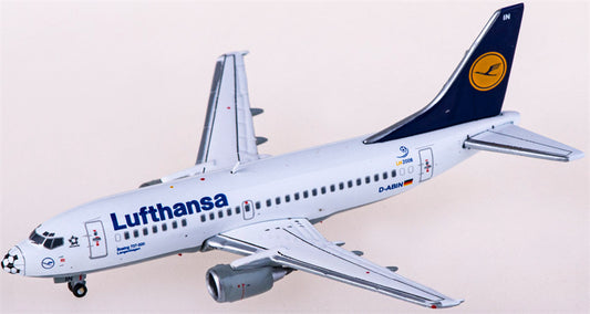 JC Wings Lufthansa Boeing 737-500 D-ABIN 1:400 Diecast Model view 1