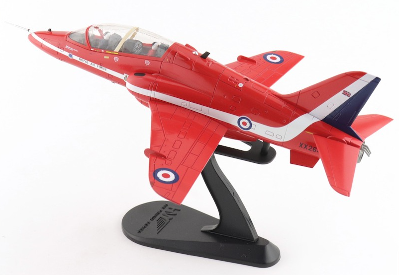 HOBBY MASTER RAF Hawk T.1A Red Arrows 1:48 Model 1989  Silver Jubilee Celebration XX264