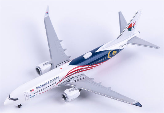Herpa 1:500 Malaysia Airlines Boeing 737 MAX 8 9M-MVA Model