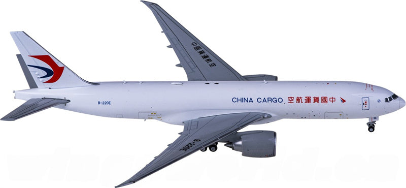 JC Wings China Cargo Airlines Boeing 777-200LRF B-220E 1:400 Diecast Model view 3