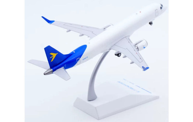 JC Wings 1:200 E-FREIGHTER ERJ-190F N986TA  DIECAST Model
