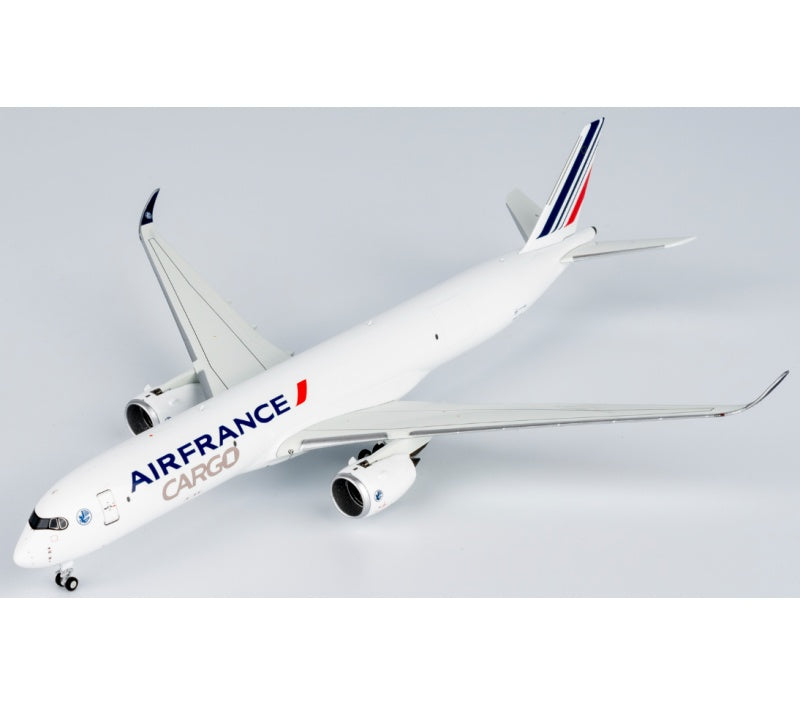 NG Models 1:400 Air France Cargo A350F DIECAST Model