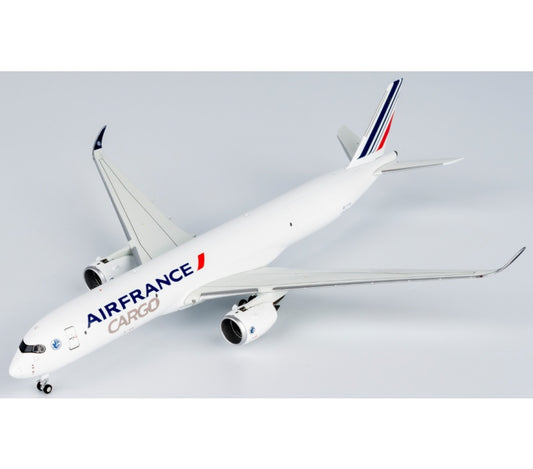 NG Models 1:400 Air France Cargo A350F DIECAST Model