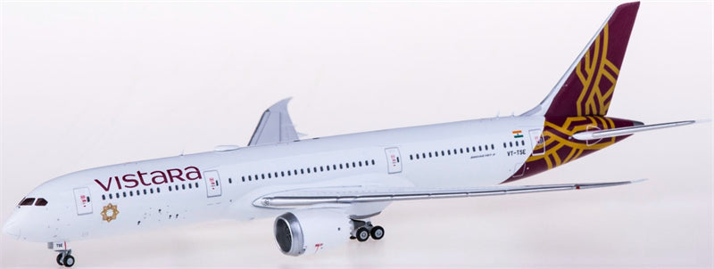 JC Wings Vistara Boeing 787-9 Dreamliner VT-TSE 1:400 Diecast Model view 1