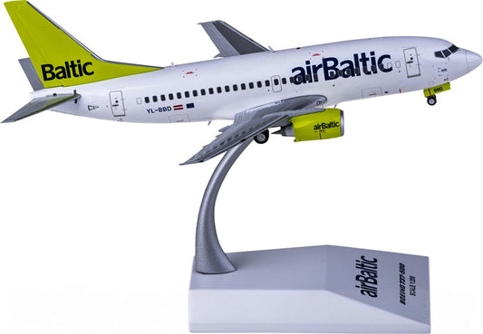 JC Wings airBaltic Boeing 737-500 YL-BBD 1:200 Diecast Model view 1