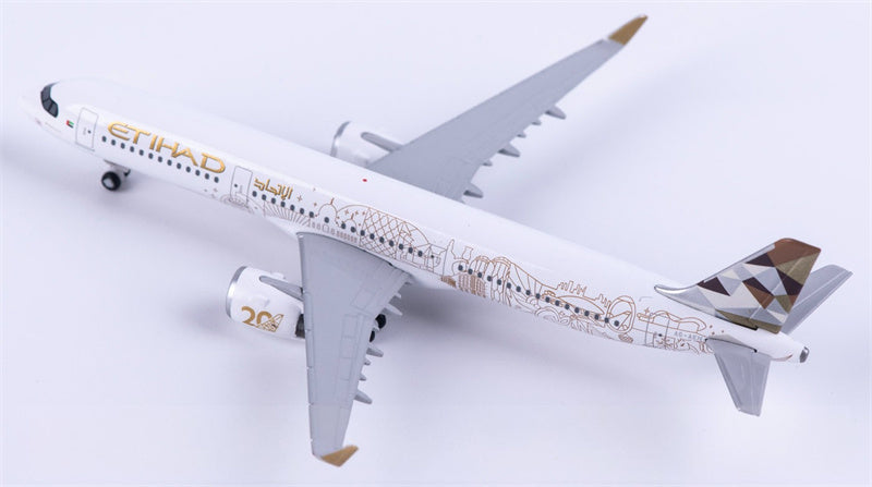 Herpa Etihad Airways Airbus A321neo A6-AEN 1:500 Diecast Model view 2