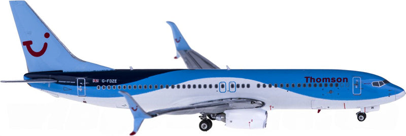 Phoenix Thomson Boeing 737-800 G-FDZE 1:400 Diecast Model view 1