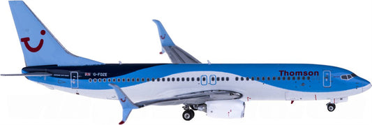 Phoenix Thomson Boeing 737-800 G-FDZE 1:400 Diecast Model view 1