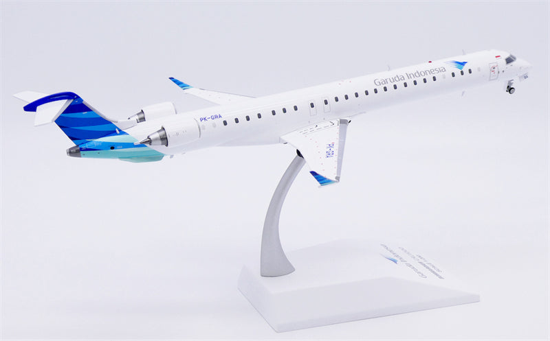 JC Wings 1:200 Garuda Indonesia Bombardier CRJ-1000ER PK-GRA  DIECAST Model