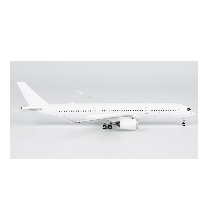 NG Models 1:400 Airbus A350-900 Blank DIECAST Model