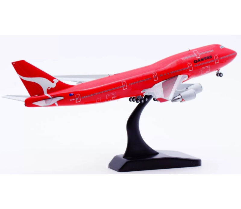 JC Wings 1:400 QANTAS B747-400 VH-OEJ  DIECAST Model
