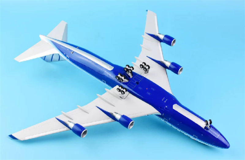 JC Wings 1:200 United Airlines Boeing 747-400 N199UA  DIECAST Model