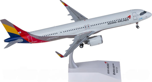 JC Wings Asiana Airlines Airbus A321neo HL8371 1:200 Diecast Model view 1
