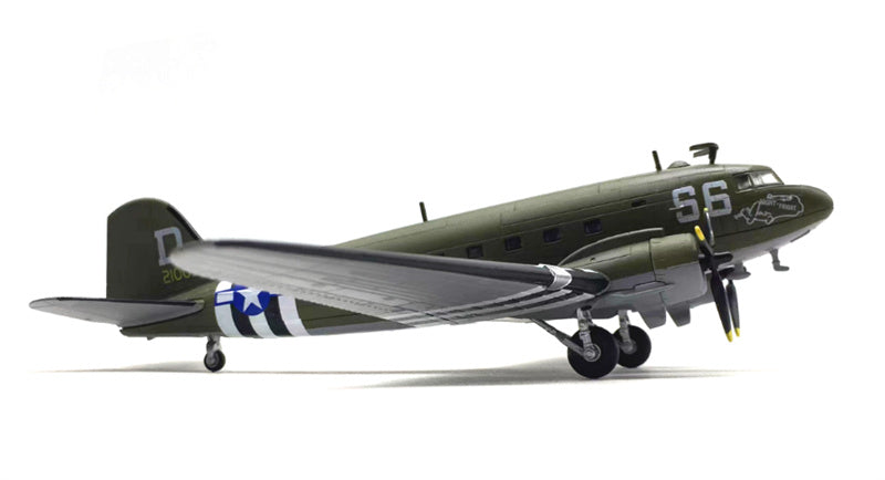 FLOZ Douglas C-47 Air Train Transport Aircraft D 1:100 Aircraft Pre-built Model