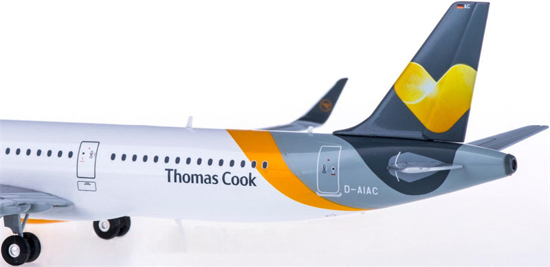 Herpa Condor Airbus A321 D-AIAC 1:200 ABS Model view 4