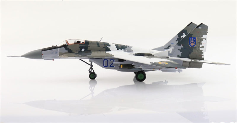HOBBY MASTER MIG29 9-13 Fulcrum C bort 02 Ukrainian Air Force (with 2 x JDAM-ER 2 x AGM-88) 1:72 Aircraft Pre-built Model