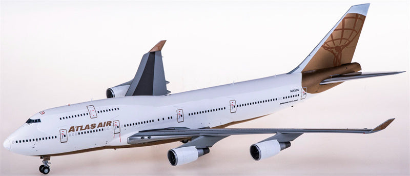 JC Wings Atlas Air Boeing 747-400 N263SG 1:200 Diecast Model view 1