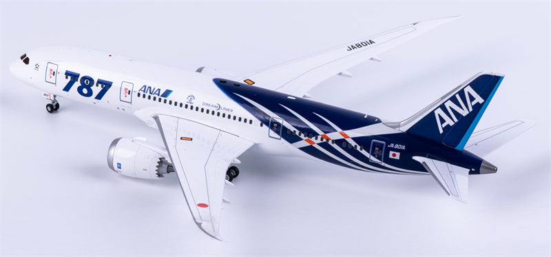 SQ Wings 1:200 ANA Boeing 787-8 JA801A  Diecast Model