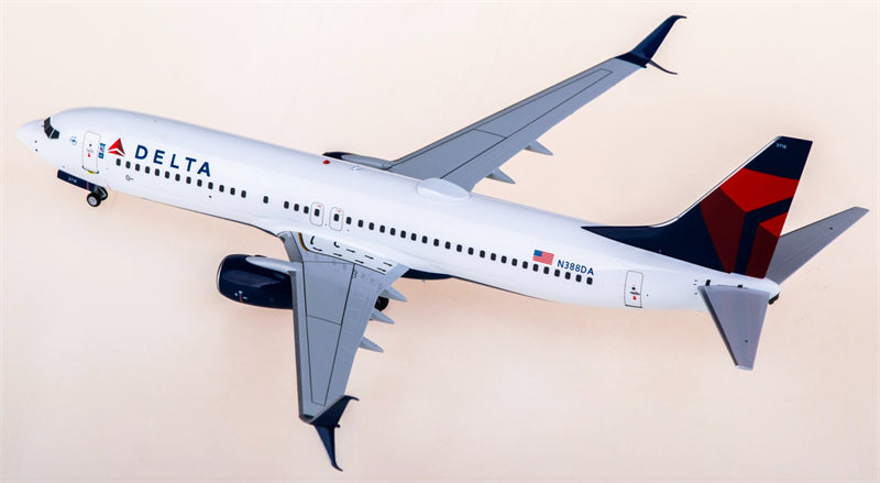 NG Models 1:200 Delta Air Lines Boeing 737-800 N388DA Model