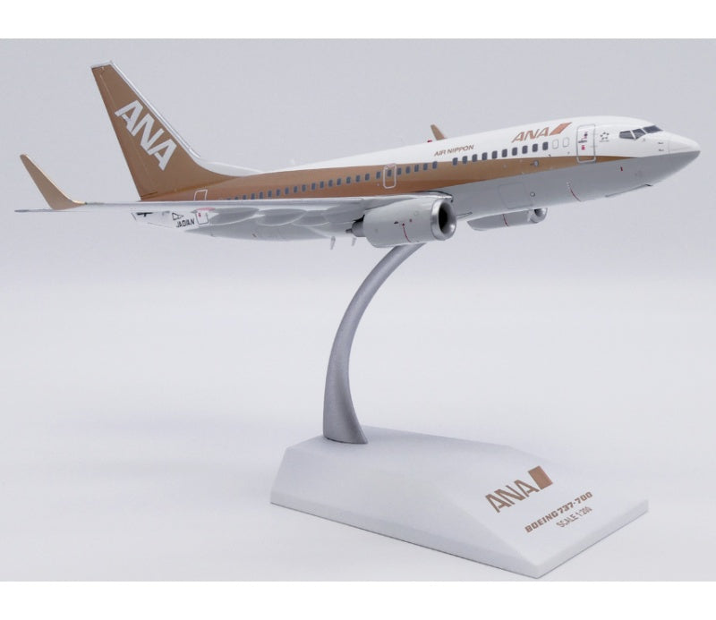 JC Wings 1:200 ANA B737-700 JA01AN  DIECAST Model