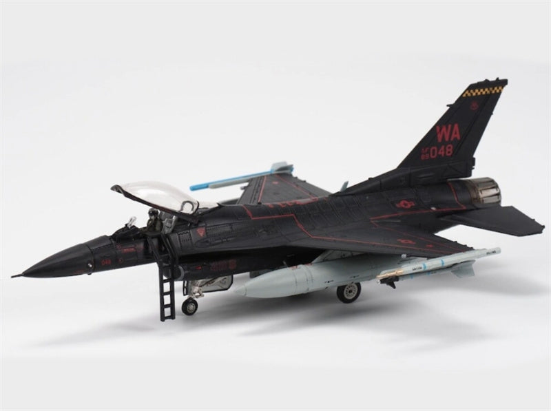 Calibre Wings F-16C Block 42 64th Aggressor Sqn Wraith 89-2048 1:72 Airplane Pre-built Model