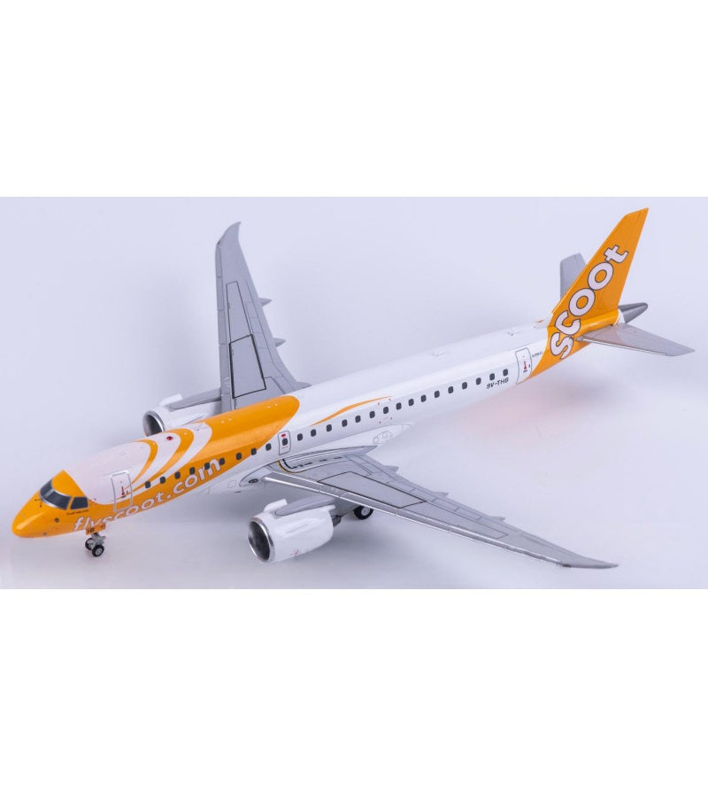 JC Wings 1:200 Scoot Embraer E190 9V-THB  DIECAST Model