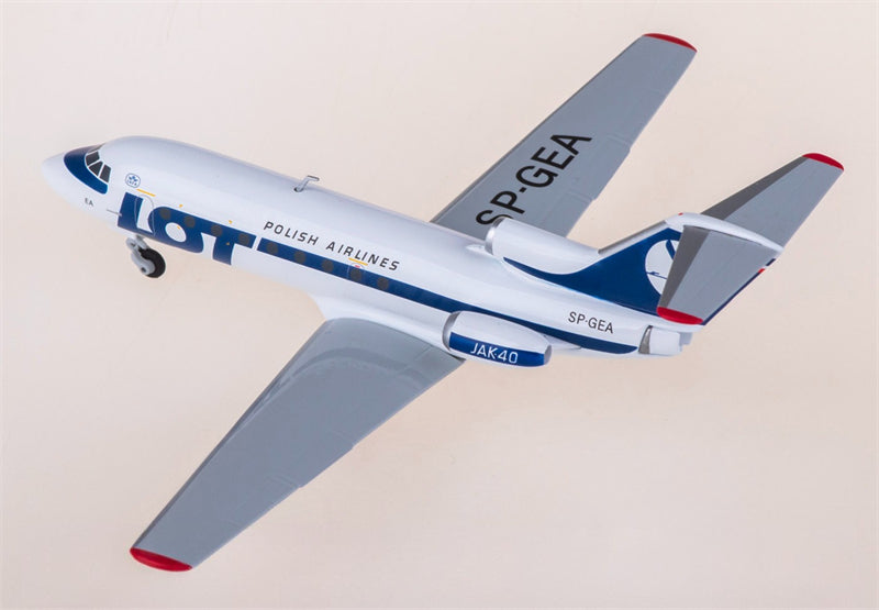 Herpa LOT for Yakovlev Yak-40 SP-GEA 1:200 Airplane Pre-built  Airliner Model Display