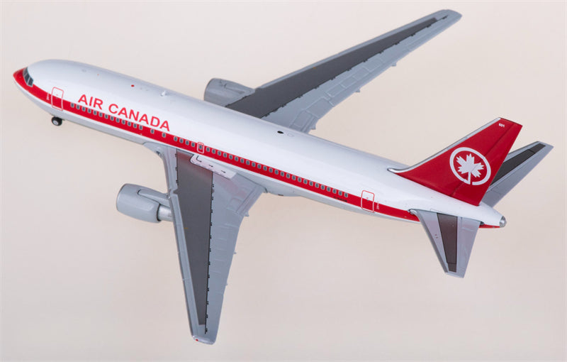 JC Wings Air Canada Boeing 767-200ER C-GAUB 1:400 Diecast Model view 2