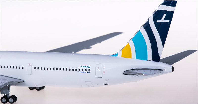 JC Wings Eastern Air Lines Boeing 767-300ER N705KW 1:200 Diecast Model view 5