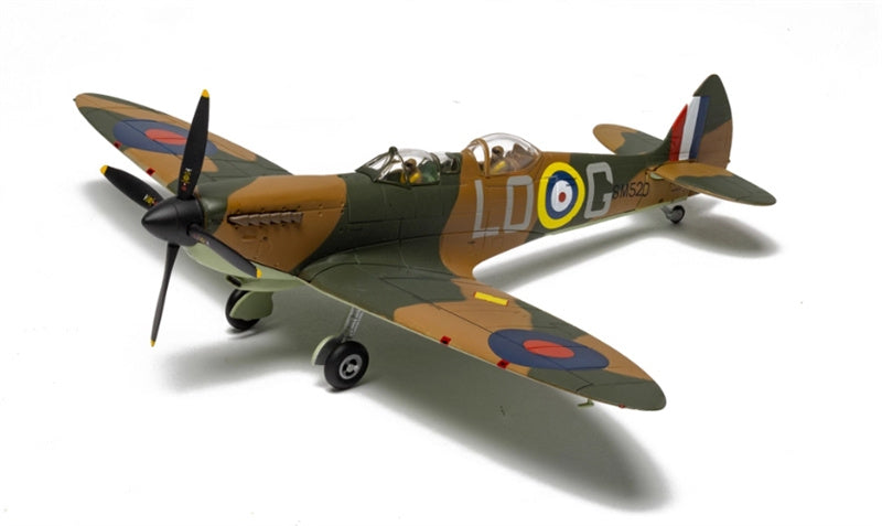 CORGI Supermarine Spitfire T9 - SM520 Goodwood Aerodrome 1:72 Airplane Pre-built Model