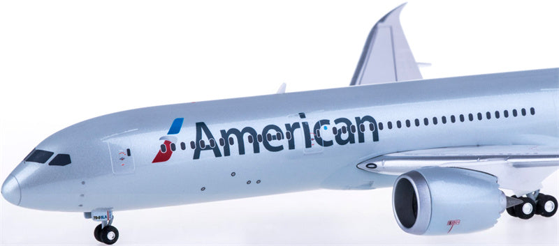 Herpa American Airlines Boeing 787-9 N820AL 1:200 ABS Model view 2