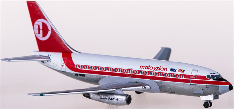 AeroClassics Malaysia Airlines Boeing 737-200 9M-MBB 1:400 Diecast Model view 1