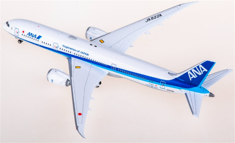 Phoenix 1:400 ANA Boeing 787 JA922A Diecast Model view 3