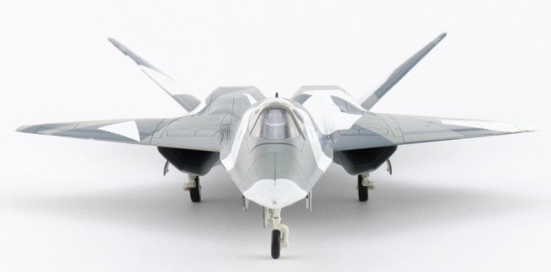 HOBBY MASTER USAF / Nellis AFB F-23 65th AGRS 1:72 Model   Su-57 Aggressor Scheme Blue 054 / AF 04-4054