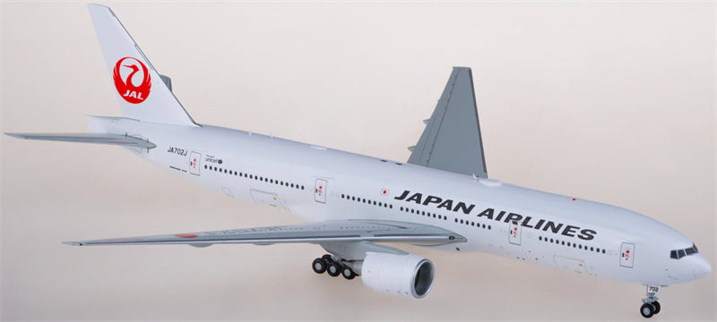 JC Wings Japan Airlines Boeing 777-200ER JA702J 1:200 Diecast Model view 3
