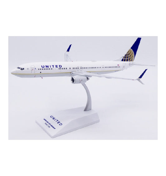 JC Wings 1:200 United Airlines Boeing 737-900 N37437  DIECAST Model