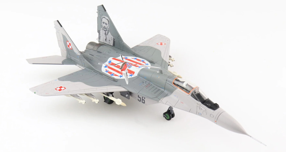 HOBBY MASTER Polish Air Force / Minsk Mazowiecki AB MIG-29 1 ELT 1:72 Model 2016  Wing Cdr. Marian Pisarek 56