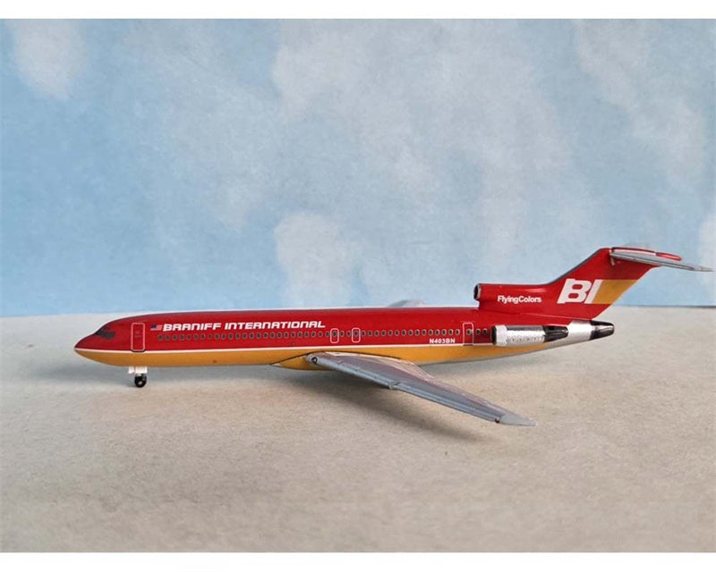 AeroClassics Braniff International Boeing 727-200 N403BN 1:400 Diecast Model view 1