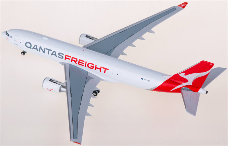 NG Models Qantas Freight Airbus A330-200P2F VH-EBE 1:400 Diecast Model view 4