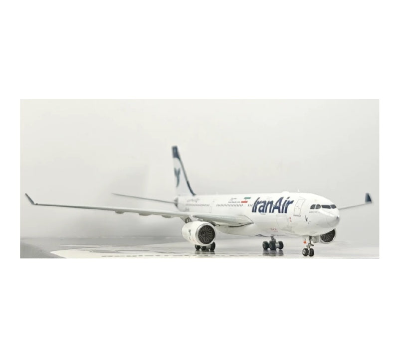 Phoenix 1:400 Iran Air Airbus A330-200 EP-IJA  DIECAST Model