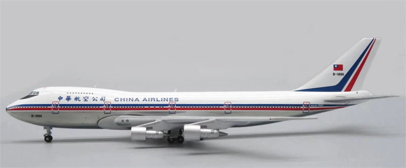 Apollo 1:400 China Airlines B747-200 B-1886 belly polishing DIECAST Aircraft Model