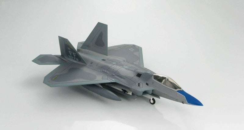 HOBBYMASTER USAF F-22A 192nd FW 1:72 Model 2010  Cripes A'Mighty