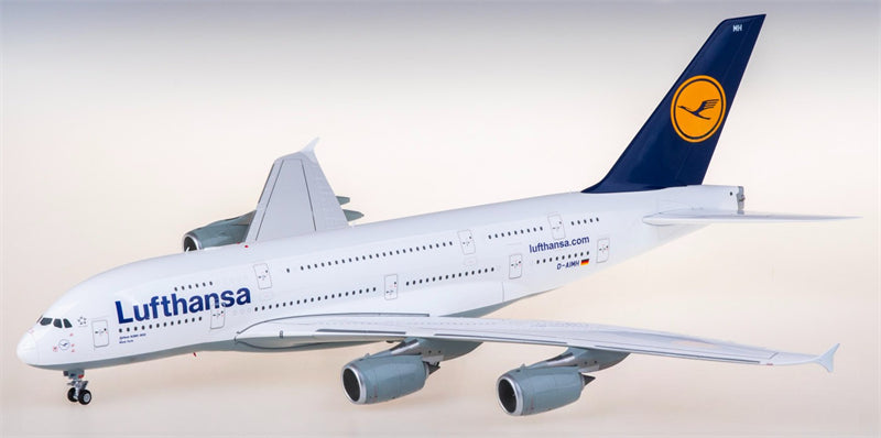 SQ Wings Lufthansa Airbus A380 D-AIMH 1:200 Diecast Model view 3